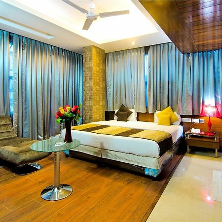 Omega Residency Hotel Ню Делхи Екстериор снимка
