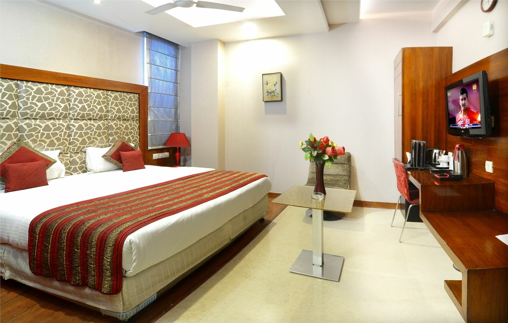 Omega Residency Hotel Ню Делхи Екстериор снимка